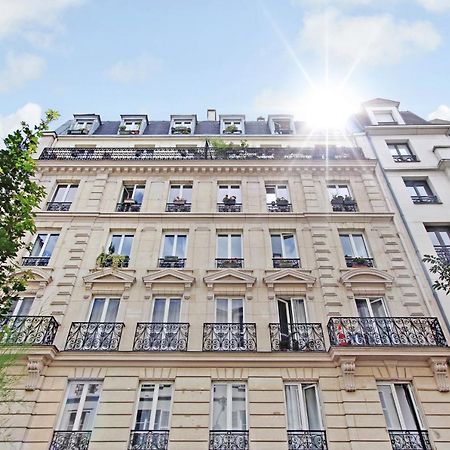 Cmg Delta / Montmartre Apartment Paris Bagian luar foto